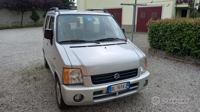 Suzuki Wagon R+