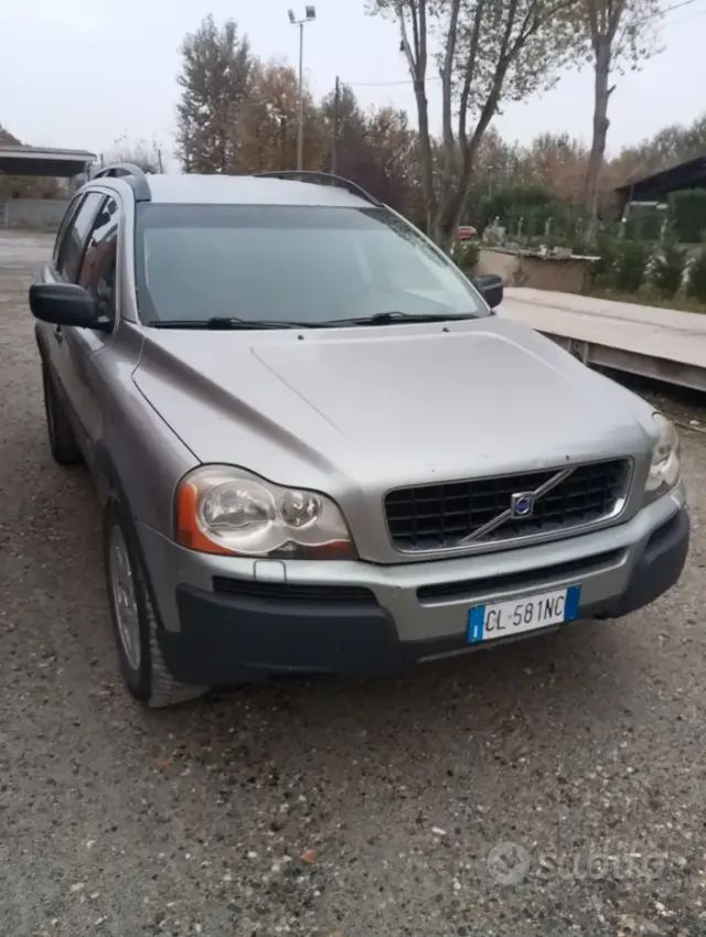 Volvo XC90 (2003-2014)
