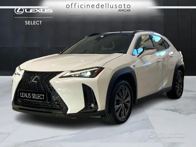 Lexus UX