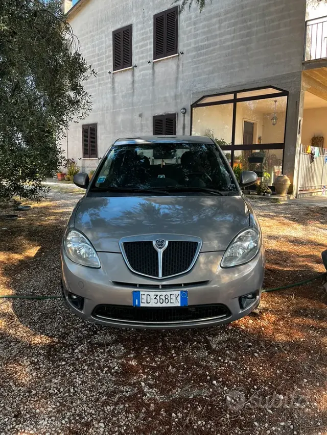 Lancia Ypsilon 2ª serie