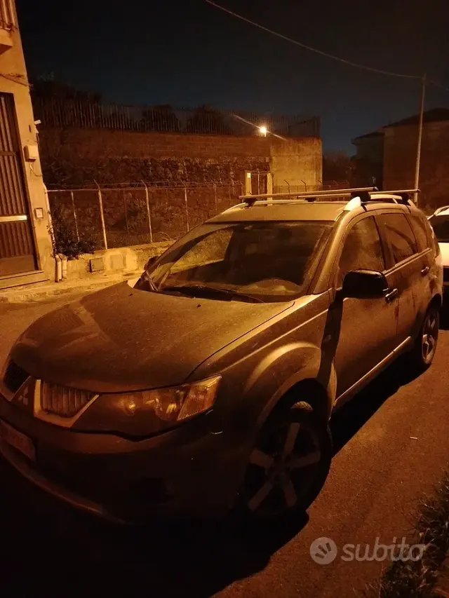 Mitsubishi Outlander 2ª(07-10)