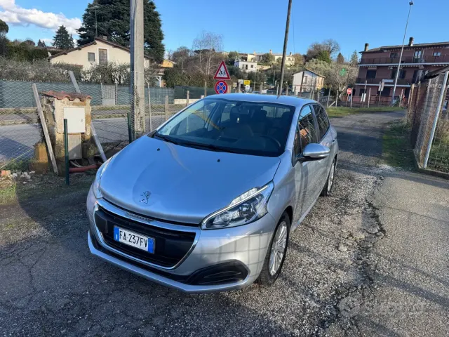 Peugeot 208 1° serie