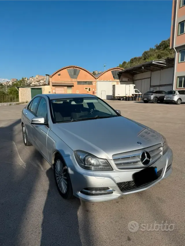 Mercedes-Benz Classe C (W/S204)