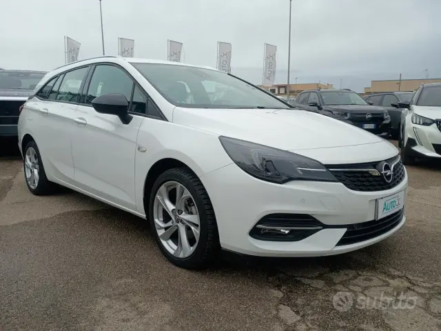 Opel Astra 5ª serie