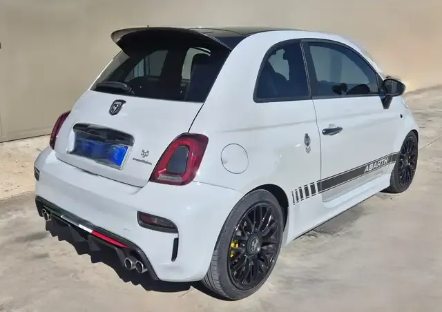 Abarth 595 Competizione