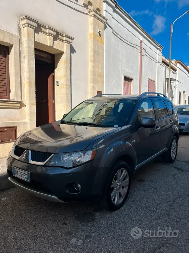 Mitsubishi Outlander 2ª(07-10)
