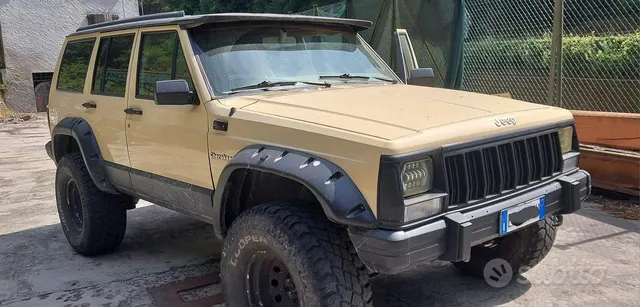 Jeep Cherokee