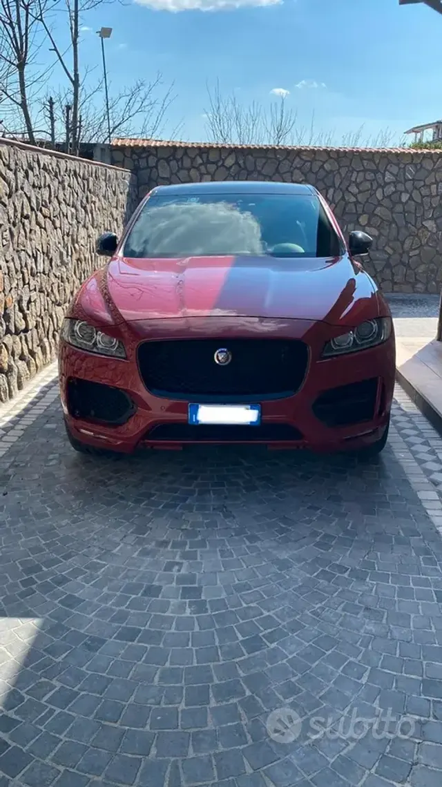 Jaguar F-Pace (X761)