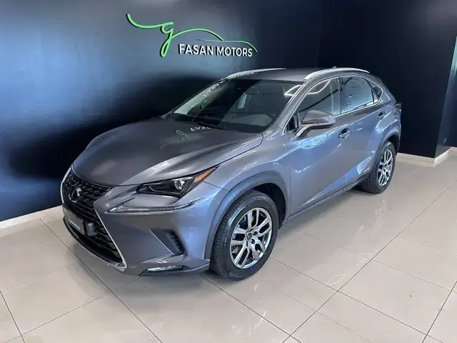 Lexus NX 300