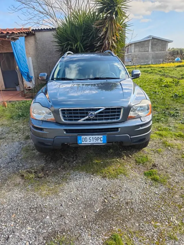 Volvo XC90 (2003-2014)