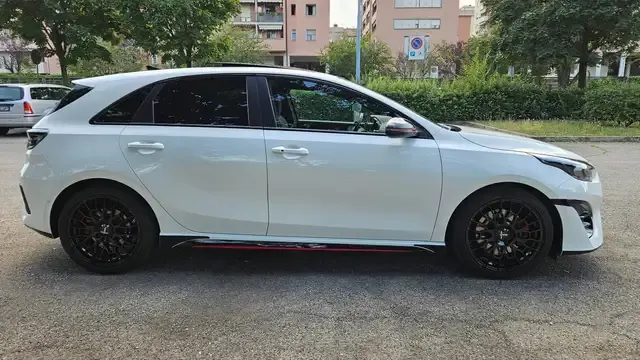Kia Ceed / cee'd