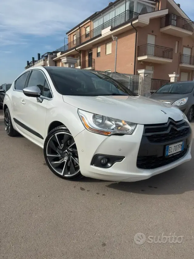 DS DS 4