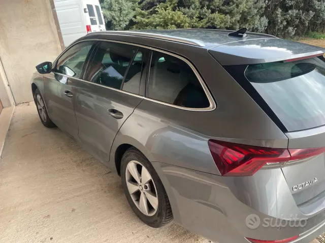 Skoda Octavia 4ª serie
