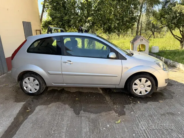 Ford Fiesta 5ª serie