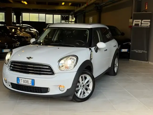 MINI Cooper D Countryman