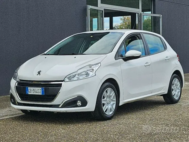 Peugeot 208 1° serie