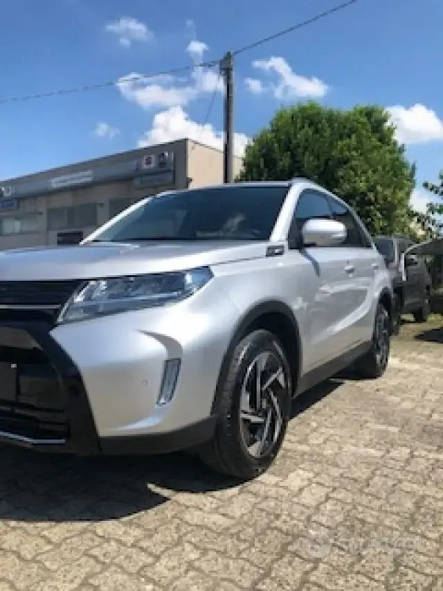 Suzuki Vitara (2015)