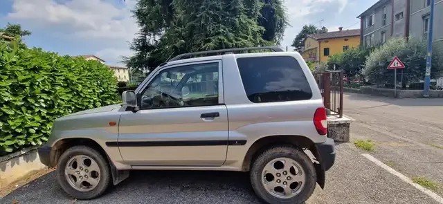 Mitsubishi Pajero Pinin