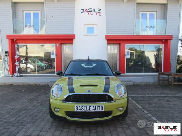 MINI Mini Cabrio (R57)