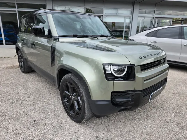 Land Rover Defender (2019)