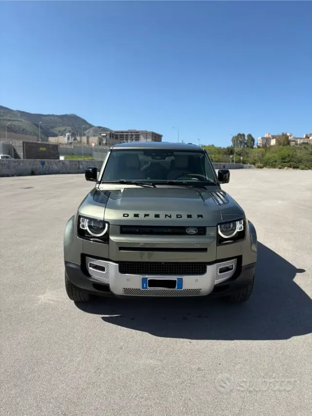 Land Rover Defender (2019)