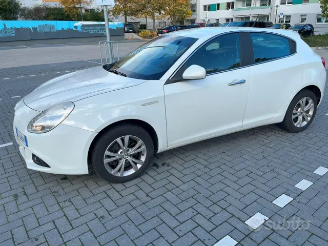 Alfa Romeo Giulietta (2010-21)