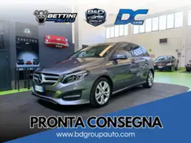 Mercedes-Benz B 200