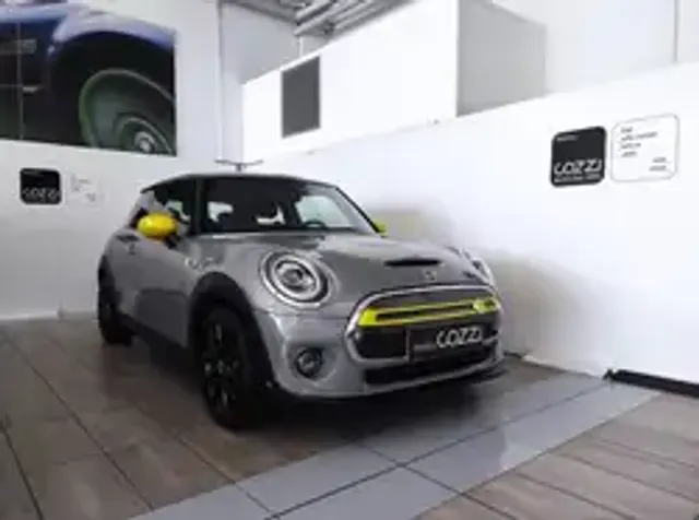 MINI Cooper SE