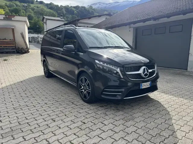 Mercedes-Benz V 300
