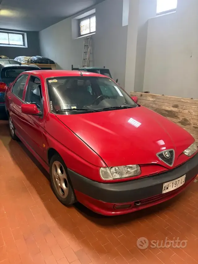Alfa Romeo 146
