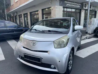 Toyota iQ 1.0 Sol NEOPATENTATI OK GARANZIA 12M CHILOMETRAGGIO CERTIFICATO