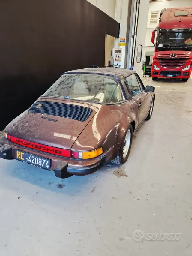 Porsche 911 (992)