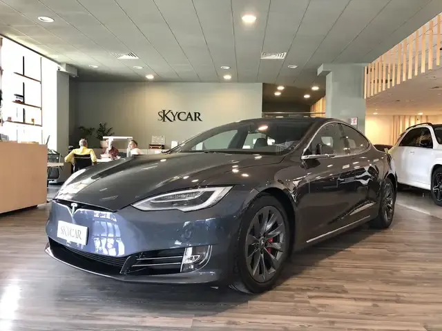 Tesla Model S