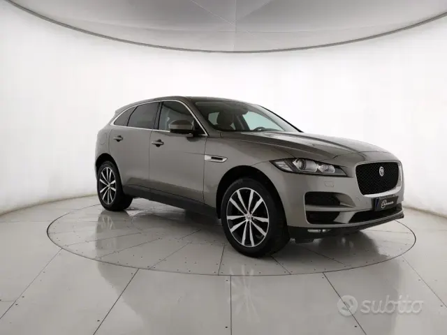 Jaguar F-Pace (X761)