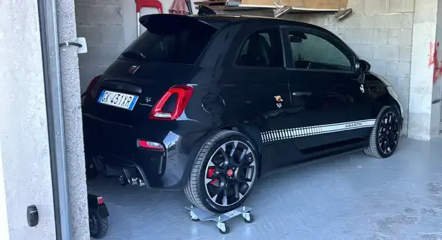 Abarth 595 Competizione