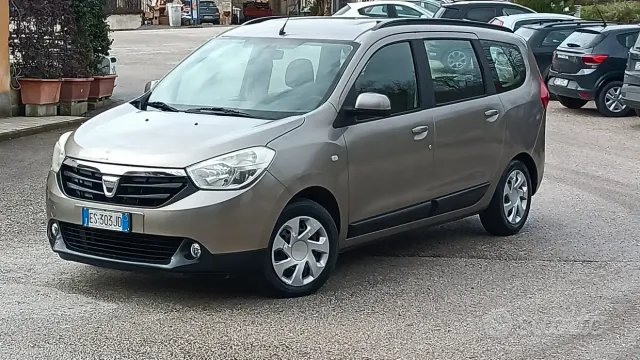 Dacia Lodgy