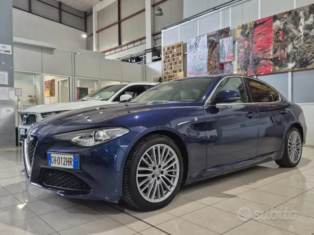 Alfa Romeo Giulia (2016)