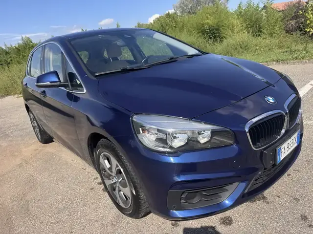 BMW 218