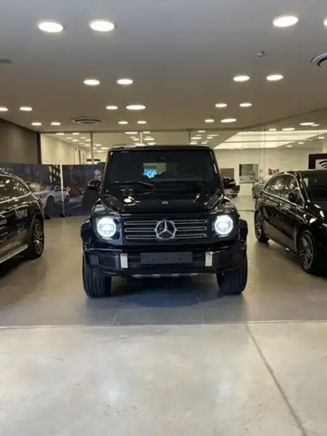 Mercedes-Benz G 400