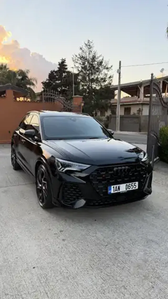 Audi RS Q3