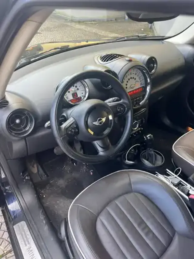 MINI Cooper D Countryman