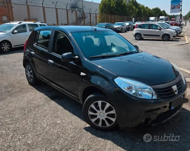 Dacia Sandero 1ª serie