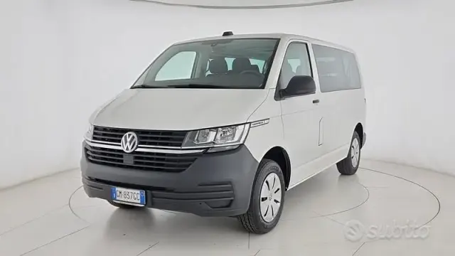 Volkswagen Caravelle 6ª 15-24