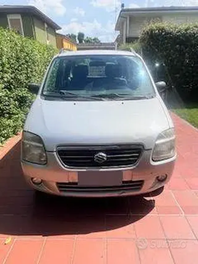 Suzuki Wagon R+