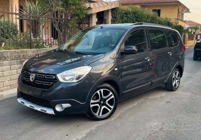 Dacia Lodgy