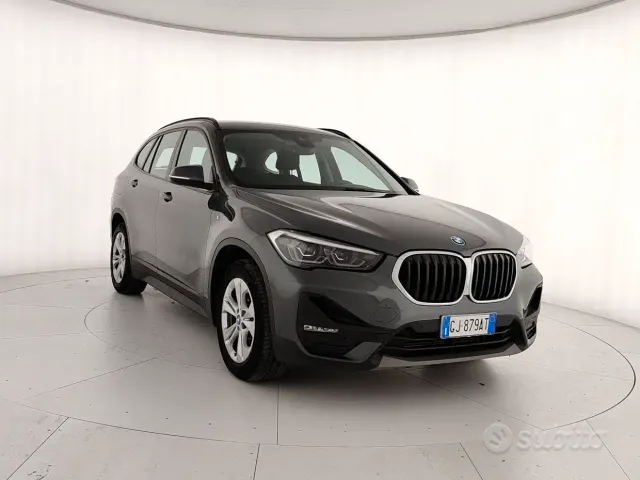 BMW X1 (F48)