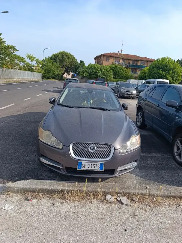 Jaguar XF 1ª serie (X250)