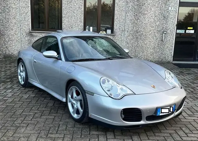 Porsche 996