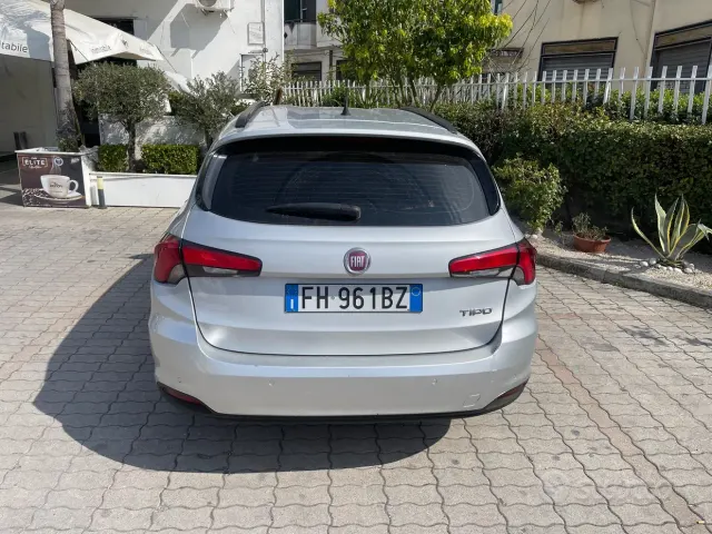 Fiat Tipo (2015-->)