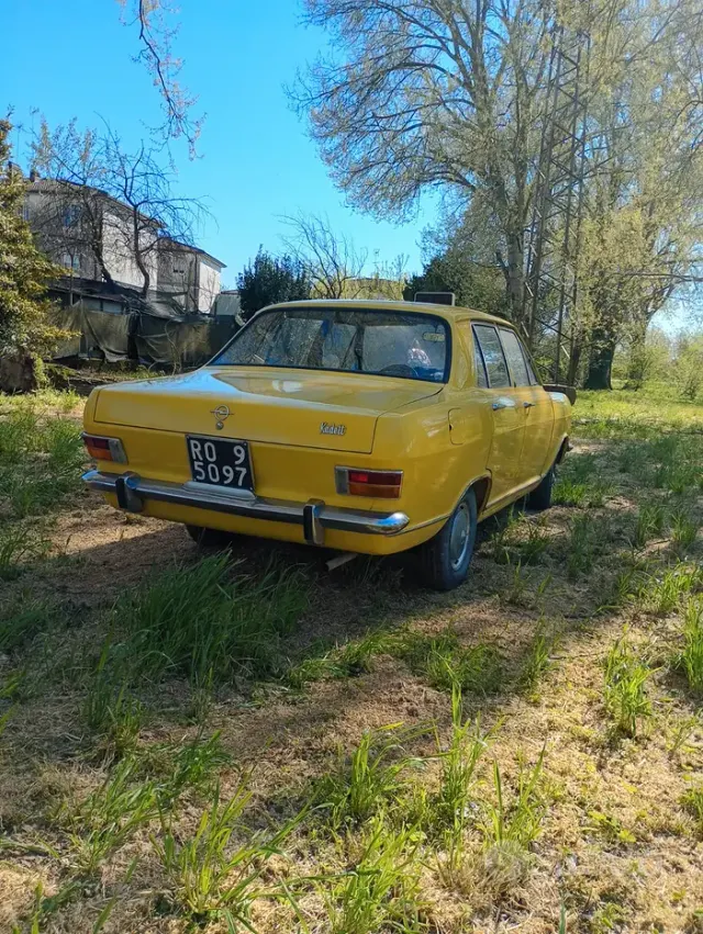 Opel Kadett E